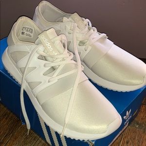 Adidas Tublar Viral Women’s White Size 8.5